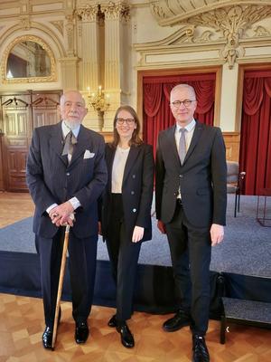Markus Lüpertz mit Anna Heinze und Tom Brok